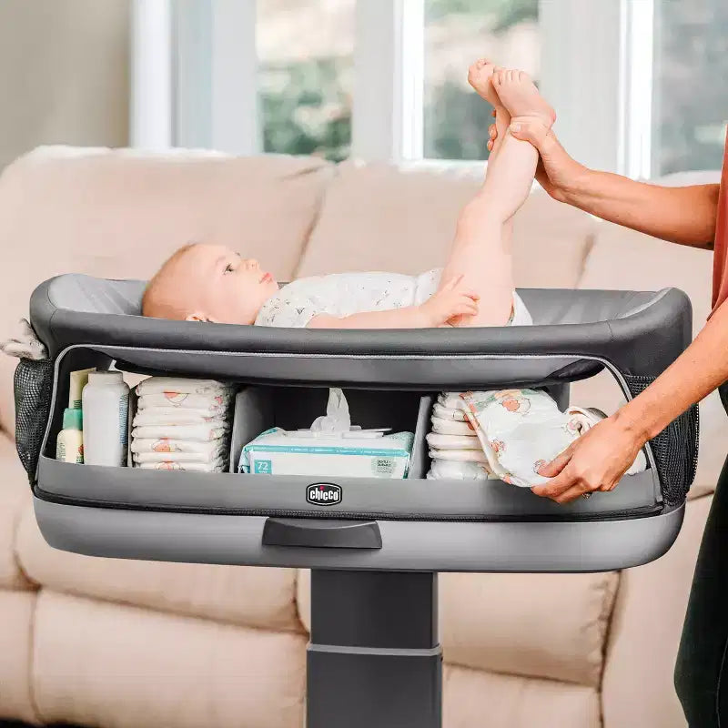 Chicco Close to You Table à langer et organisateur – Gris : Coins arrondis, style moderne, capacité de 13,6 kg