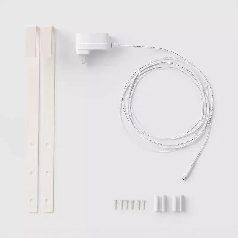 Miroir pleine longueur lumineux avec intégration technologique - Room Essentials™