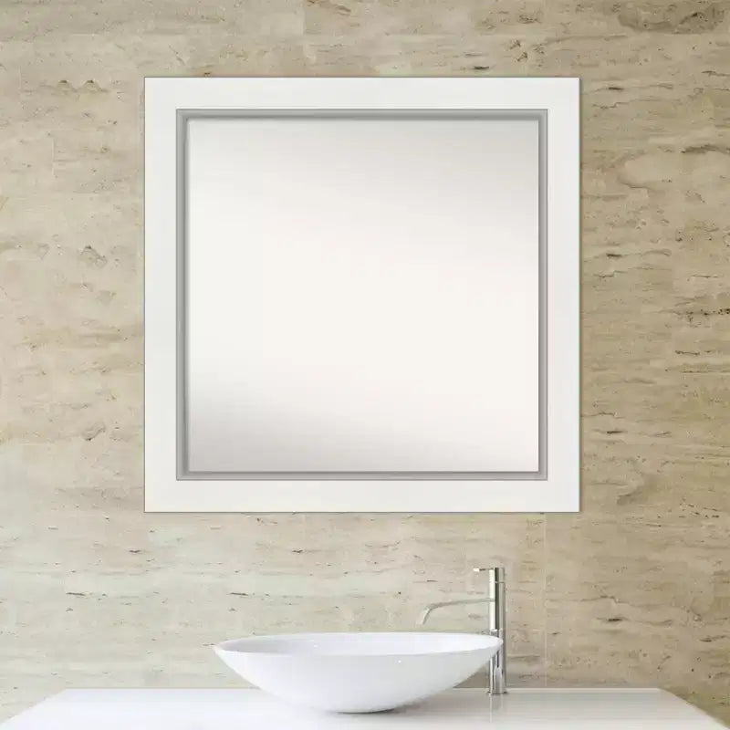 Miroir carré encadré argenté blanc Eva 32" x 32" pour salle de bain - Amanti Art : Quincaillerie de montage incluse, cadre en polystyrène