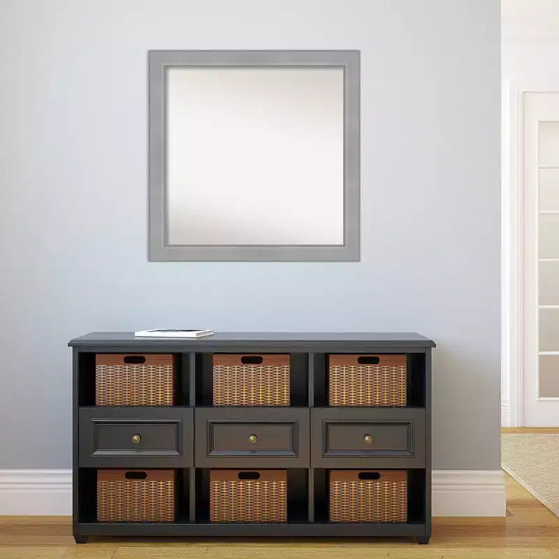 Miroir mural de salle de bain Vista non biseauté 30" x 30" en nickel brossé - Amanti Art : Cadre carré moderne en polystyrène, à fixer au mur