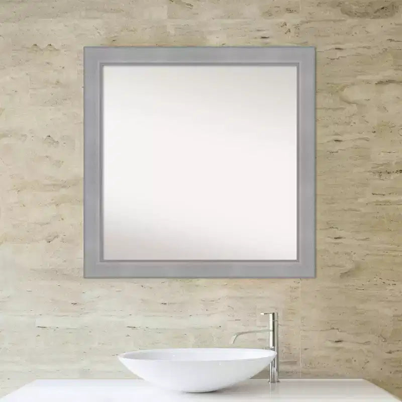 Miroir mural de salle de bain Vista non biseauté 30" x 30" en nickel brossé - Amanti Art : Cadre carré moderne en polystyrène, à fixer au mur