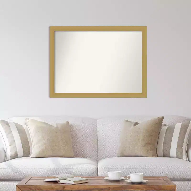 Miroir mural Grace biseauté en or brossé 42" x 31" - Amanti Art