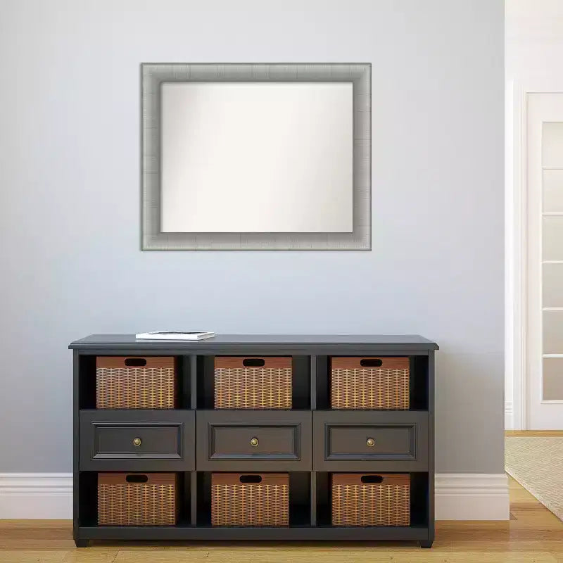 Miroir mural élégant non biseauté pour salle de bain 33" x 27" en étain brossé - Amanti Art : Rectangulaire, Cadre en polystyrène, Fixation murale