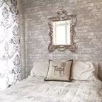 Howard Elliott Miroir Mural et d'Appoint Orné en Métal Chaud 30,75"x20" Argent