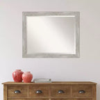Miroir mural étroit encadré Dove 32 po x 26 po Gris lavé - Amanti Art