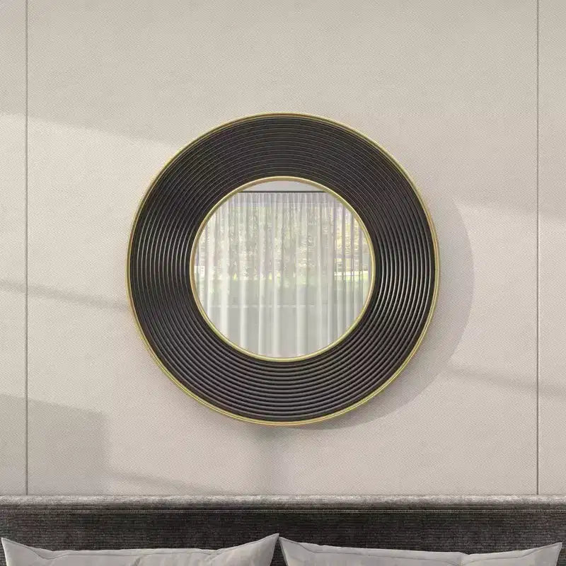 Miroir Mural Métal avec Cadre Cannelé Noir - CosmoLiving by Cosmopolitan