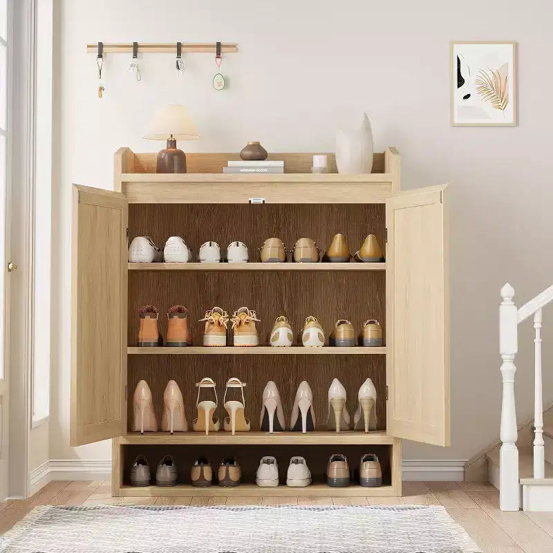 DobleePy 31,5" Meuble à Chaussures en Rotin Naturel avec 2 Portes, Organiseur en Bois à 5 Niveaux avec Étagères Réglables pour Entrée et Salon