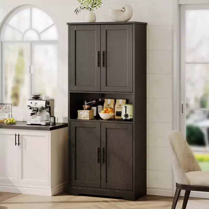 Meuble de cuisine CuisinSmart de 70 pouces de haut, Armoire de rangement sur pied avec 4 portes et étagères réglables, Grand meuble en bois pour bar à café et rangements utilitaires