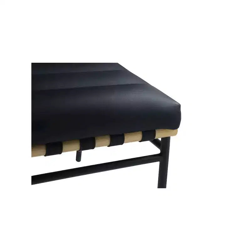Meridian Furniture, Chaises de salle à manger Burke en cuir végétalien, Lot de 2