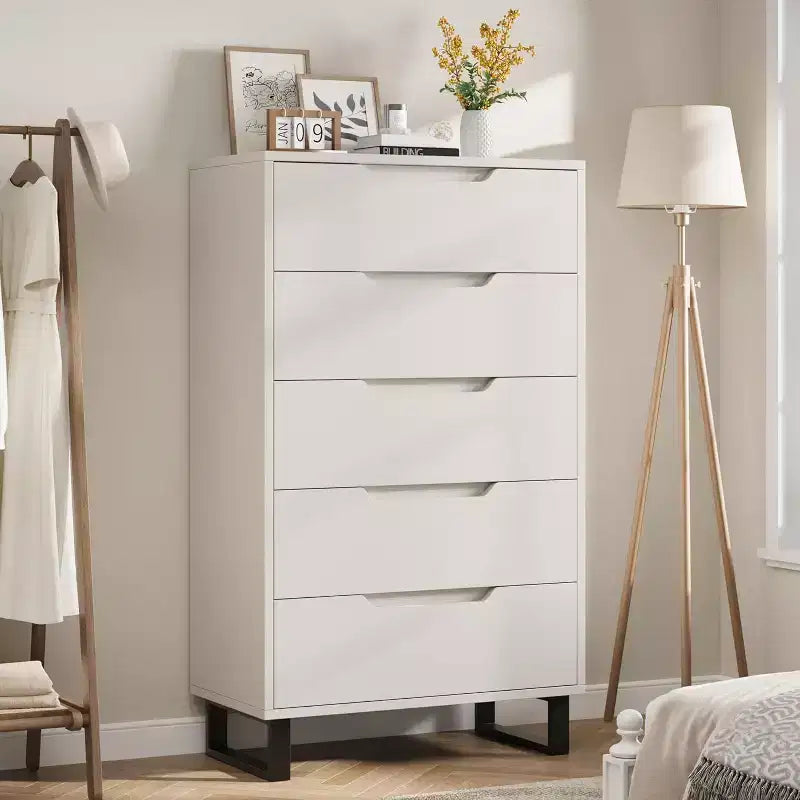 Commode 5 tiroirs pour chambre à coucher, commode haute de 130 cm, armoire à tiroirs verticale autoportante avec rangement, commode de rangement en bois pour salon, couloir