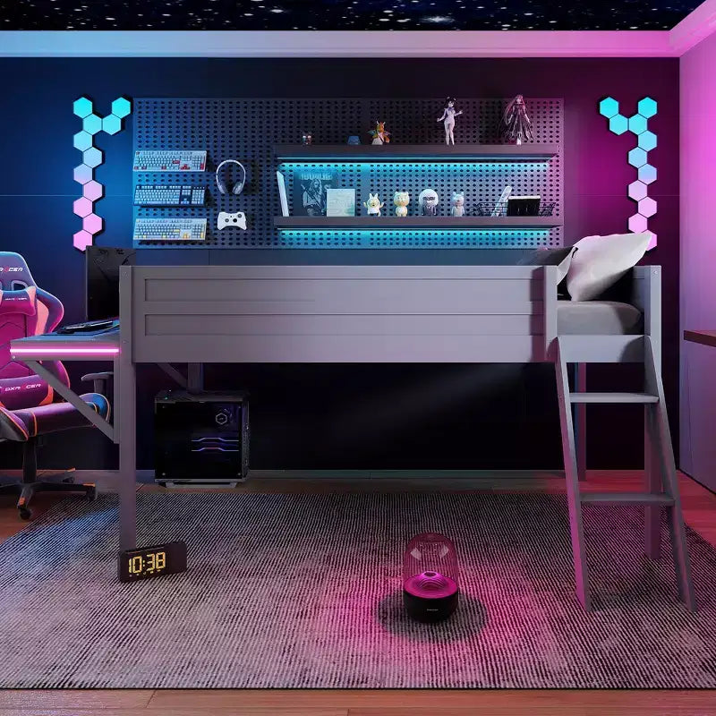 Lit mezzanine double en bois avec bureau et LED, cadre de lit en bois avec plateau en bois pour salle de jeux
