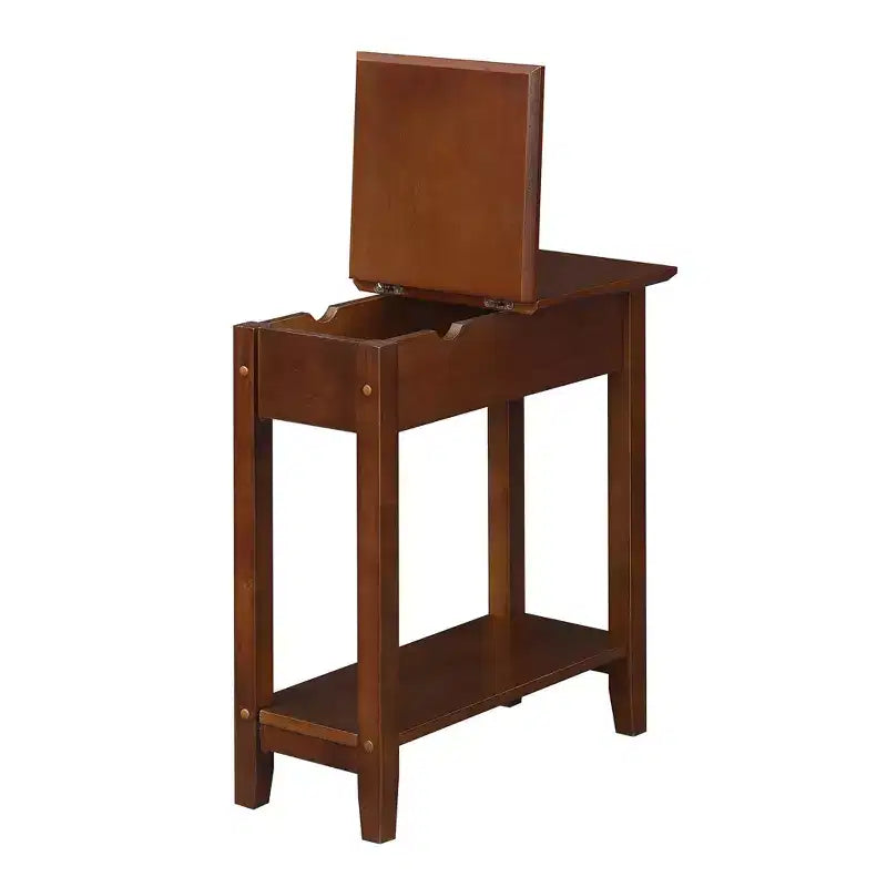 Table d'appoint relevable HomeStock Belmont avec rangement et station de chargement, dotée de ports USB, de prises de courant et d'un design compact et peu encombrant