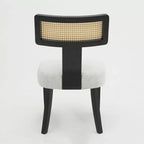Homy Casa Lot de 2 chaises de salle à manger rembourrées avec dossier en rotin et cadre en bois noir, tissu beige