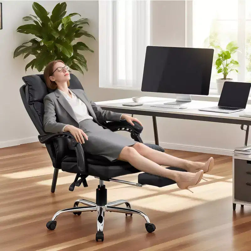 Fauteuil de bureau de direction à dossier hautCChaise de bureau en cuir PU noir avec repose-pieds, pivotement à 360° et support ergonomiqueCChaise d'ordinateur/gaming confortable pour la maison