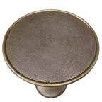 Table d'appoint ronde Royal Hampton de 22 po – Aluminium moulé laiton antique à texture martelée pour petits espaces