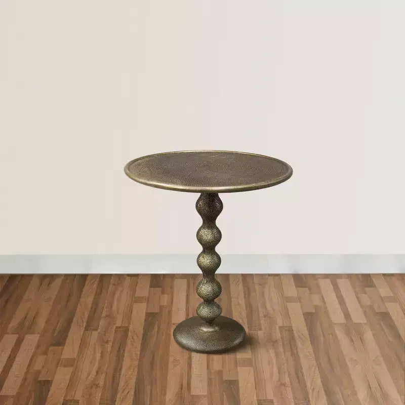 Table d'appoint ronde Royal Hampton de 22 po – Aluminium moulé laiton antique à texture martelée pour petits espaces