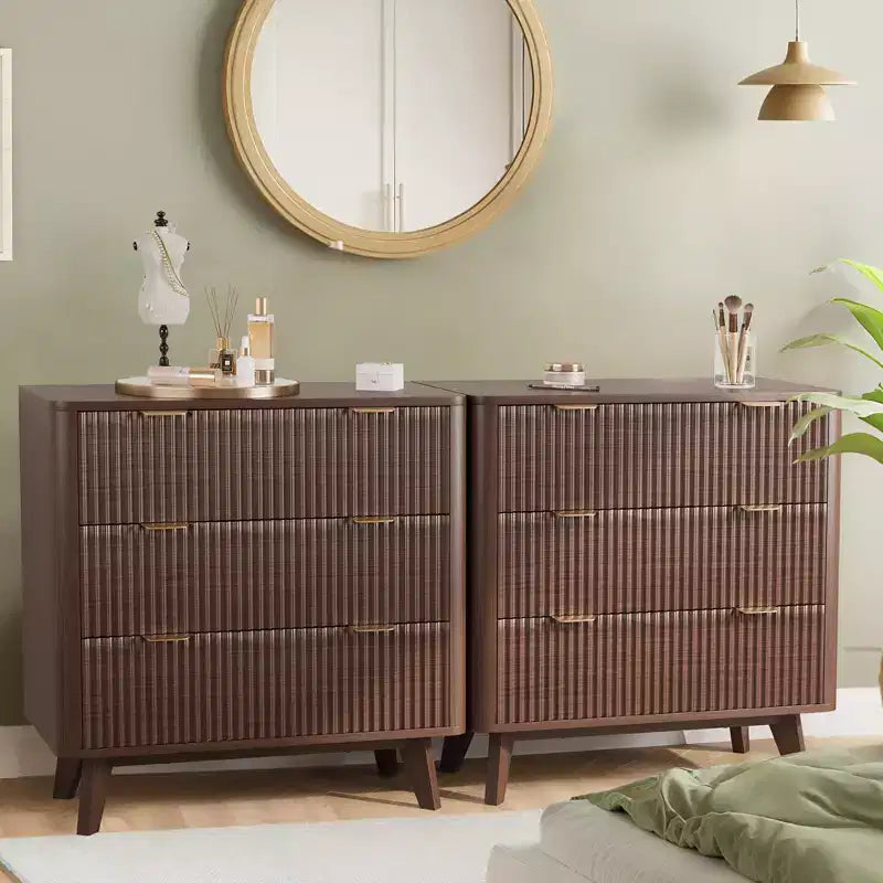 Table de chevet moderne cannelée COZONY avec plateau en faux marbre, table de chevet à 3 tiroirs avec profil incurvé pour chambre à coucher et salon