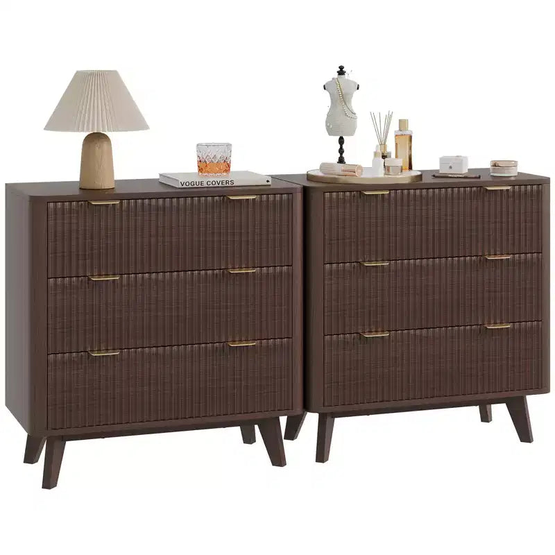 Table de chevet moderne cannelée COZONY avec plateau en faux marbre, table de chevet à 3 tiroirs avec profil incurvé pour chambre à coucher et salon