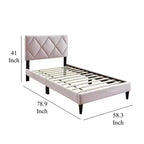 Lit deux places Royal Hampton, tapisserie velours rose pâle capitonné, matelassage en losanges