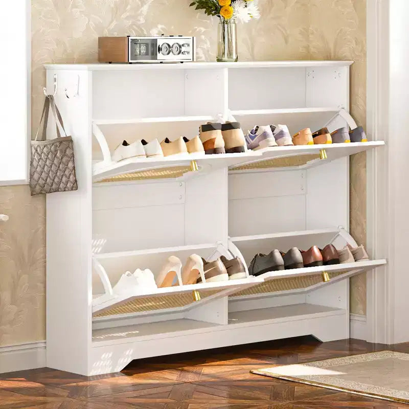 Meuble à chaussures étroit Okak de style Mid-Century en rotin avec 4 tiroirs basculants, meuble à chaussures autoportant pour les couloirs et les entrées