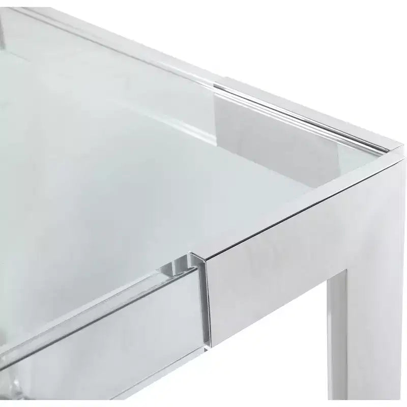 Meridian Furniture, Table à manger Casper