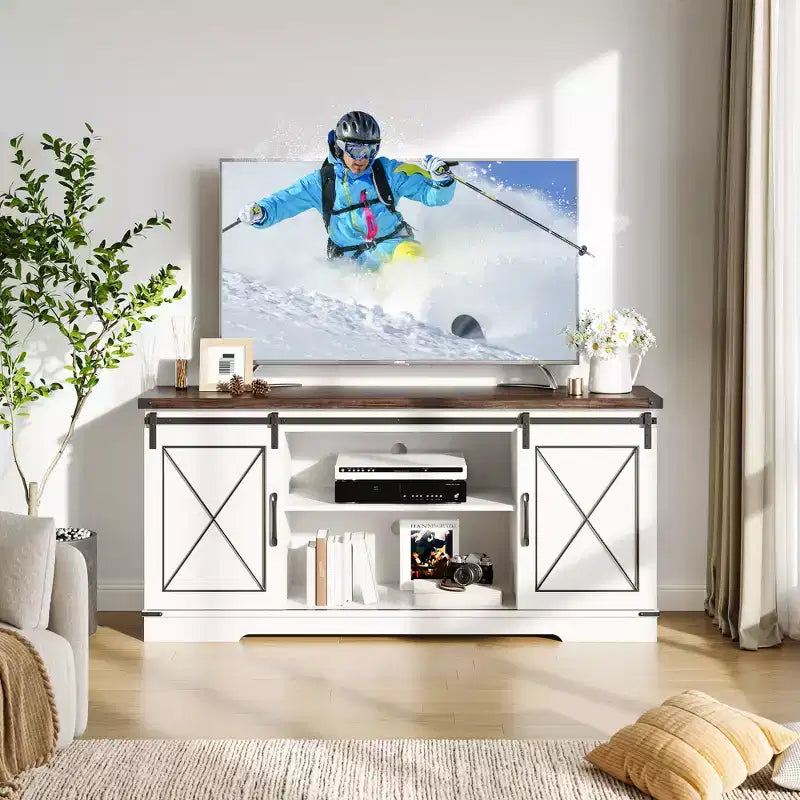 Meuble TV style ferme de 65 pouces avec portes coulissantes façon grange, centre de divertissement et console média pour salon ou chambre à coucher