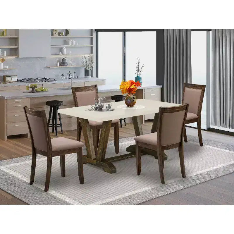 Table de salle à manger HomeStock 5 pièces, dessus en bois massif, fini jacobéen vieilli, avec 4 chaises Parsons