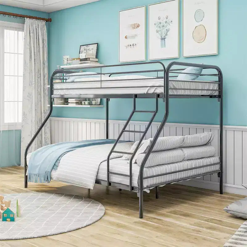 Lit superposé en métal une place au-dessus deux places, cadre robuste avec barrière de sécurité et échelle, montage facile pour chambre d'enfant ou chambre d'amis