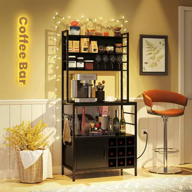 Meuble de rangement de cuisine Costway 67 avec prises électriques, meuble de bar à café avec crochets en S