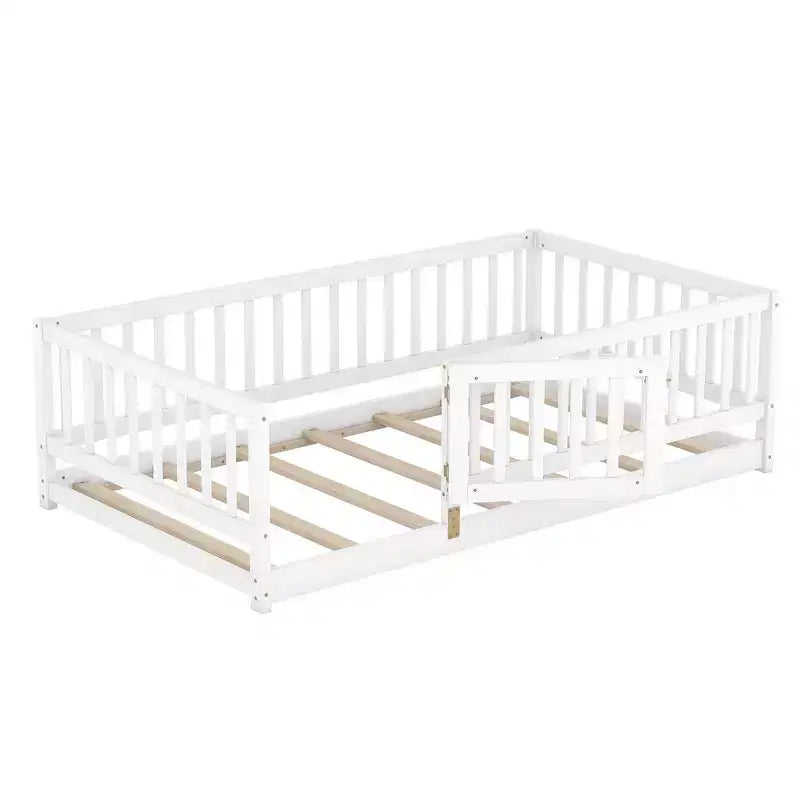 Zeus & Ruta Wood Floor Bed with Safety Fence & Door, Slat Support for Kids