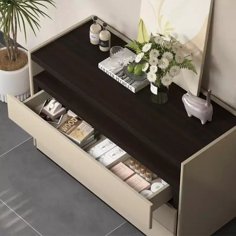 Commode moderne à 3 tiroirs Gaoyangjiaju de 120 cm avec étagère de rangement ouverte pour chambre à coucher, salon, console multimédia bicolore crème et bois foncé.