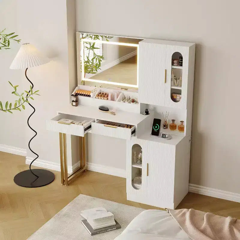 Coiffeuse moderne Acekool avec miroir, tiroirs et armoires, table de maquillage cannelée pour chambre à coucher