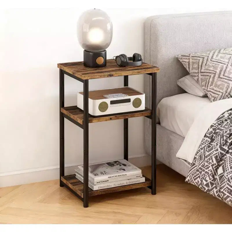 COZONY Table d'appoint à 3 niveaux avec rangement, petite table de chevet et table de téléphone, table de nuit haute à cadre métallique pour salon, chambre, bureau, salle de bain