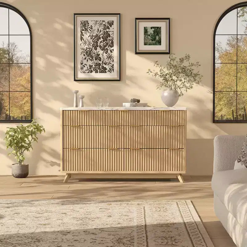 Commode 8 tiroirs cannelée, commode de 137 cm de large, meuble de rangement en bois pour chambre à coucher, salon, design à profil incurvé