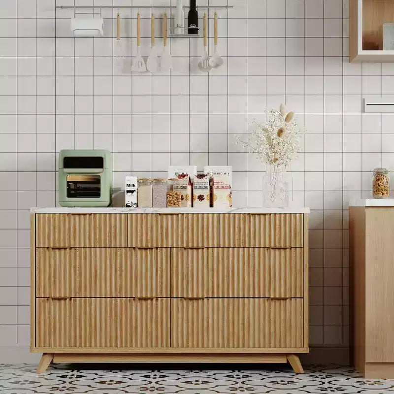 Commode 8 tiroirs cannelée, commode de 137 cm de large, meuble de rangement en bois pour chambre à coucher, salon, design à profil incurvé