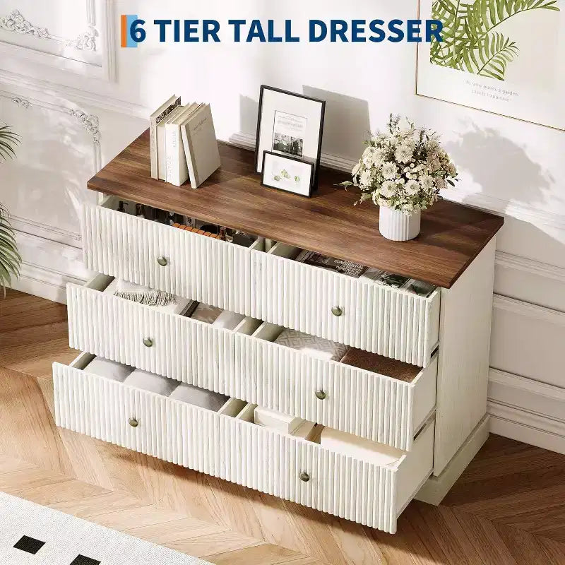 Commode 6 tiroirs cannelée 47 po avec poignées en métal, grande commode moderne en bois pour chambre à coucher, chambre d'amis et appartement