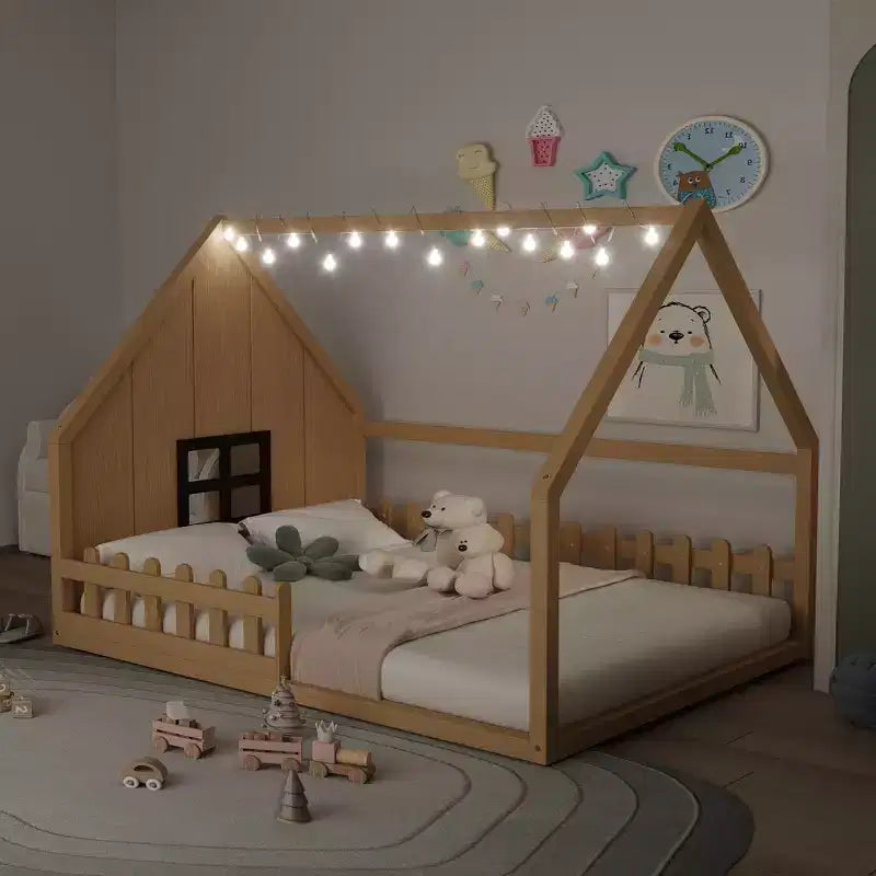 Lit cabane TUYOHW avec lumières LED, lit Montessori en pin massif avec support à lattes et garde-corps de sécurité, lit enfant bas taille double
