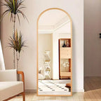 Miroir sur pied avec cadre argenté et verre facile à nettoyer pour mur de chambre. Décoration intérieure claire, durable et élégante.