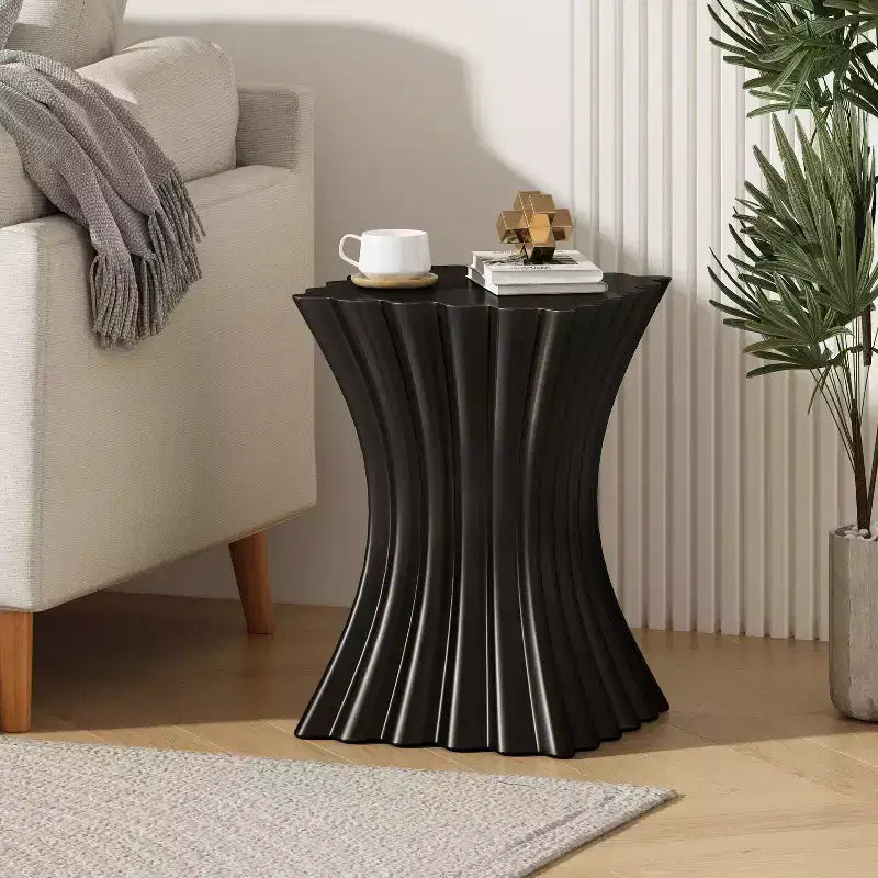 Table d'appoint ondulée archaïque – ModernLuxe