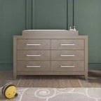 Commode à 6 tiroirs Kieran Child Craft pour chambre de bébé ou d'enfant, grand espace de rangement, kit anti-basculement inclus pour éviter le basculement, non toxique, finition sécuritaire pour bébé
