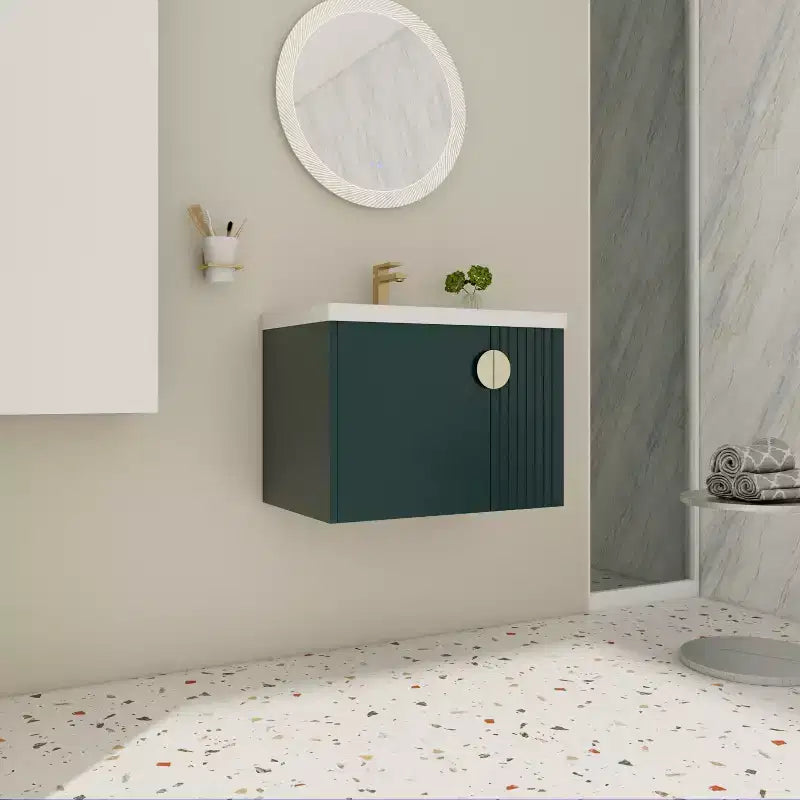 Meuble-lavabo de salle de bain avec évier en céramique blanche, meuble-lavabo mural flottant et ensemble lavabo avec porte à fermeture amortie.
