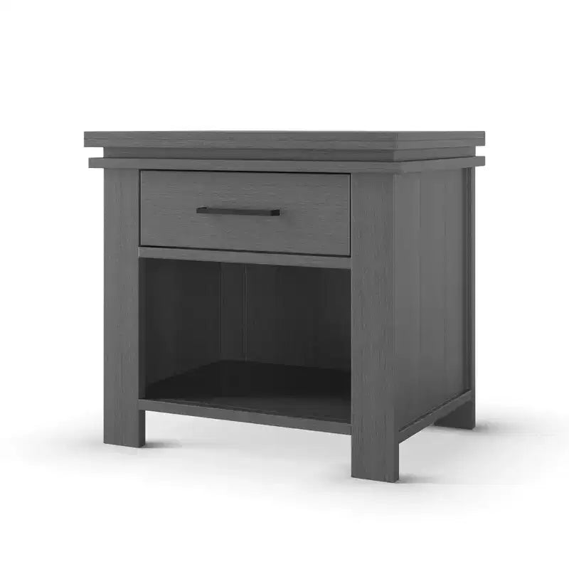 Table de chevet Child Craft Denman avec tiroir pour chambre de bébé ou d'enfant, grand tiroir de rangement, fabriquée en pin robuste, finition non toxique et sans danger pour les bébés