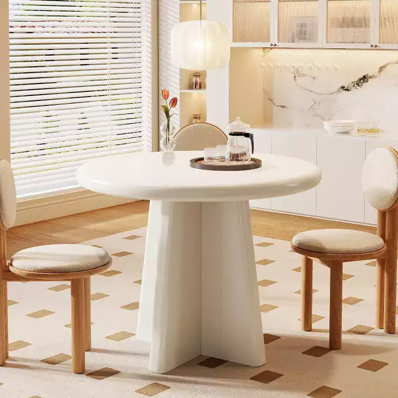 Lantine 31.5-Inch Round Dining Table for 2-4, Small Kitchen Table with Sturdy Base for Dining Room, Kitchen, Living Room, White