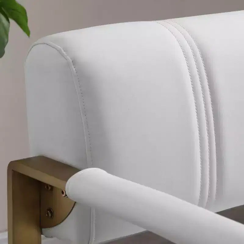 TUYOHW Canapé deux places en faux cuir collé de 57,9 pouces avec accoudoirs en métal doré pour salon, bureau, appartement