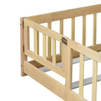 Lit au sol Bellemave Queen avec clôture et porte, cadre de lit au sol en bois d'hévéa avec barrières de sécurité pour enfants