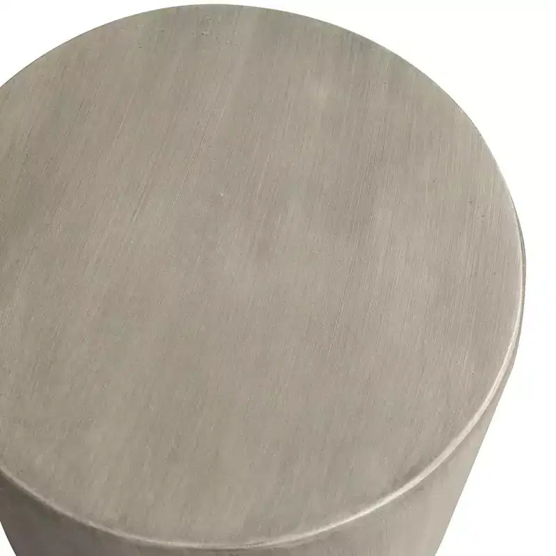 LeisureMod Vintara Round Accent Table - Brushed Stone-Style Fiberstone Side Table