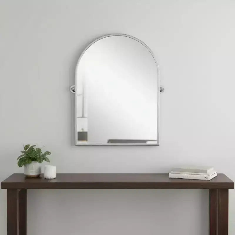 Miroir d'appoint HomeRoots 36" avec cadre inclinable en métal argenté et arches