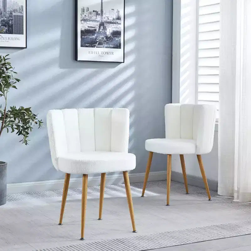 Lot de 2 Chaises de Salle à Manger Modernes avec Assise Ergonomique, Coussins en Poils Courts et Dossier Confortable