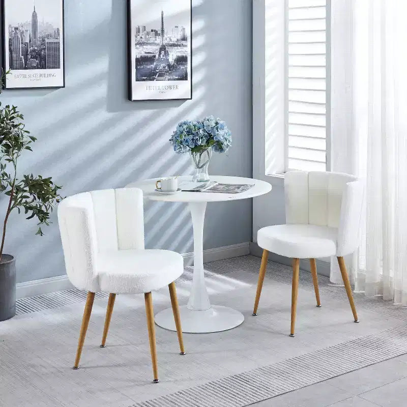 Lot de 2 Chaises de Salle à Manger Modernes avec Assise Ergonomique, Coussins en Poils Courts et Dossier Confortable