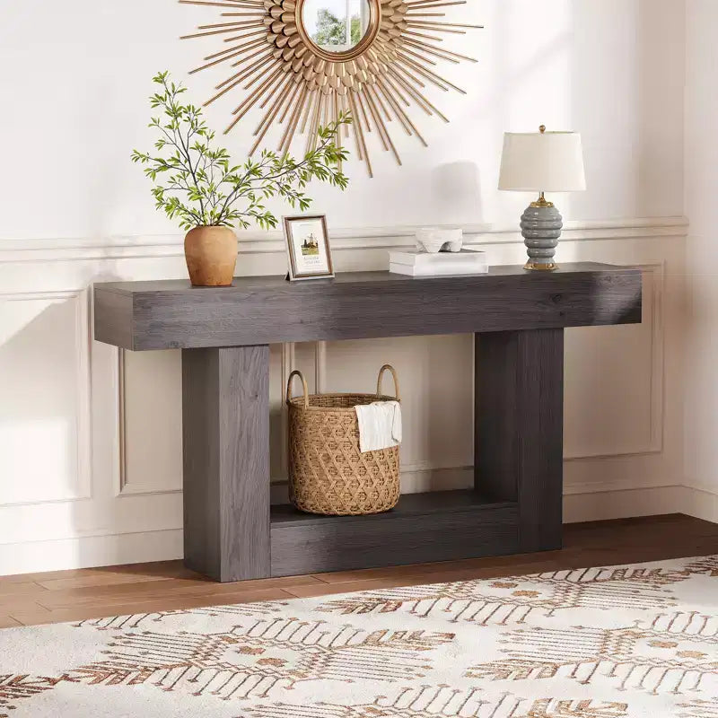 Table d'entrée de ferme de 63 po avec rangement et station de recharge, console étroite à 2 niveaux derrière le canapé, meuble de couloir en bois pour hall d'entrée